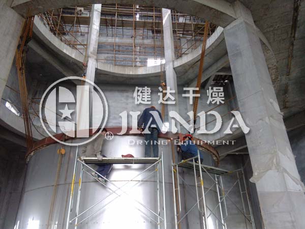 大型噴霧干燥機制作現場2